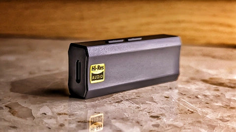 How to Choose the Right Hi-Fi DAC: Portable Dongles vs. Desktop Pillars in 2026