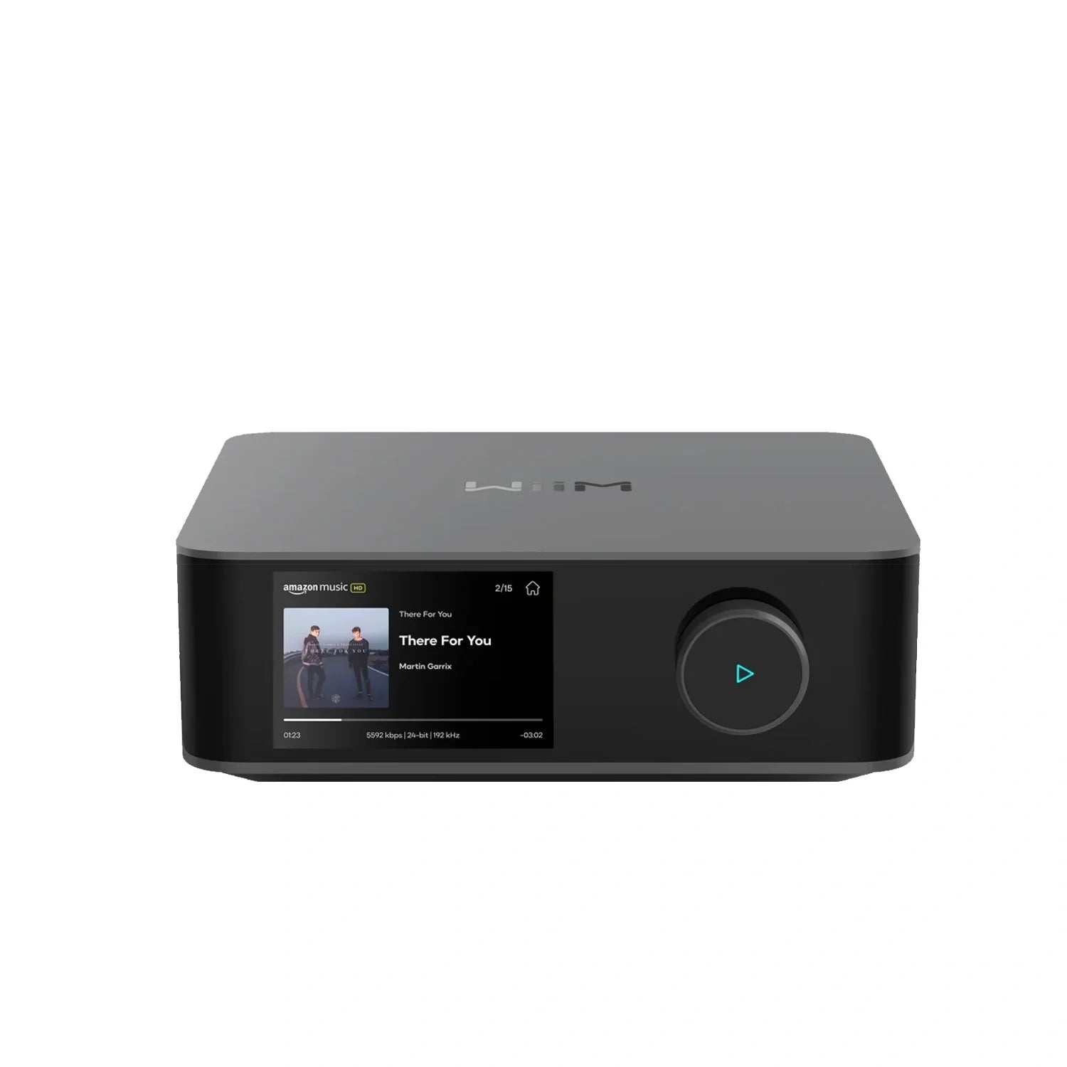 WiiM Amp Ultra cinza visto em perspectiva, com tela e controle de volume no painel frontal.