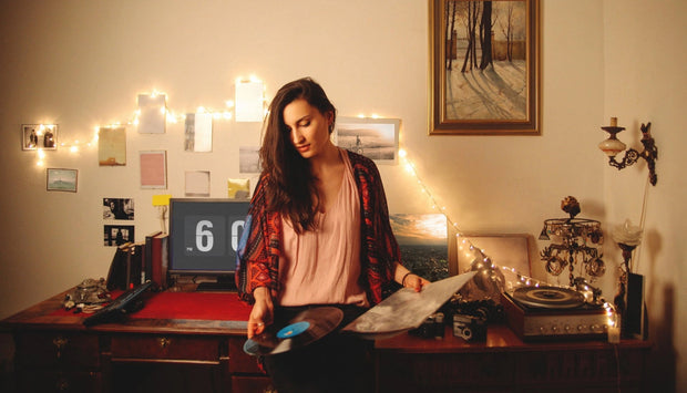 Banner image for: <h4>“Der CS 429 ist ein piekfeiner Automatikplattenspieler alter Schule und neuester Machart. Er überzeugt durch reibungslosen Betrieb und erstaunlich geschmeidigen Klang, der auch alten Analoghasen wie mir richtig Freude macht.”Christian Bayer - LP<br/><br/></h4>