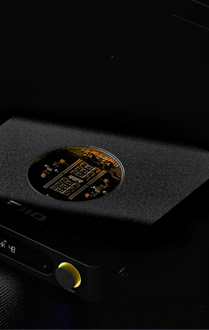 <h2>Minimalist design With<br/>technological elegance</h2>