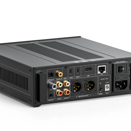 FiiO K17 – Flagship Desktop DAC/Headphone Amplifier with 4000 mW Output