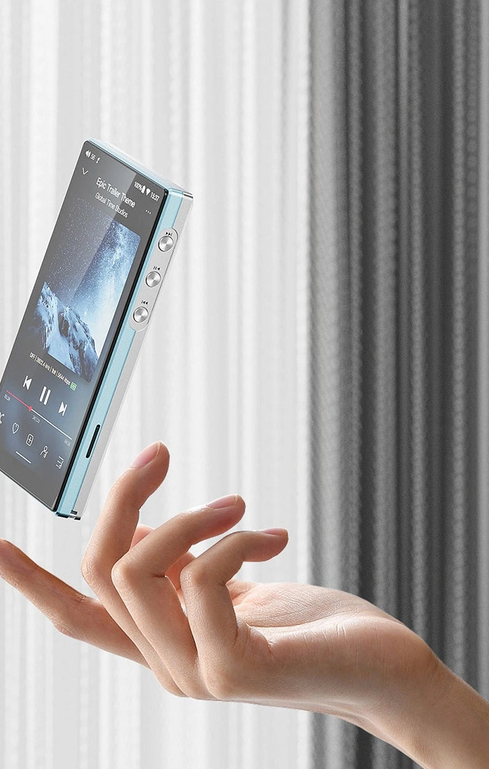 <h1>Ultra-thin body<br/>Music flowing through your fingertips</h1>