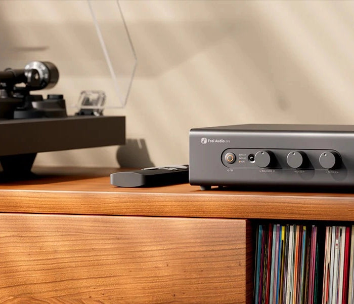 <p>A Versatile Control Hub for Home Audio</p><h2>Fosi Audio ZP3 Balanced Preamp</h2><p>Customize your audio with 3 inputs/outputs, high-pass filter (HPF), and tone controls. Included remote enables one-touch input switching & volume adjustment, while volume memory remembers personalized audio management.</p>