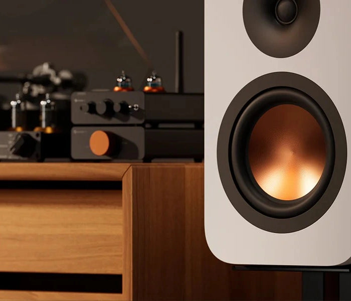 <h1>Minimalist Design with RefinedTexture</h1>