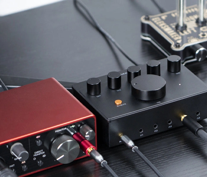 <h1>Bring You the Ultimate</h1><h1> Audio Experience</h1><p></p>