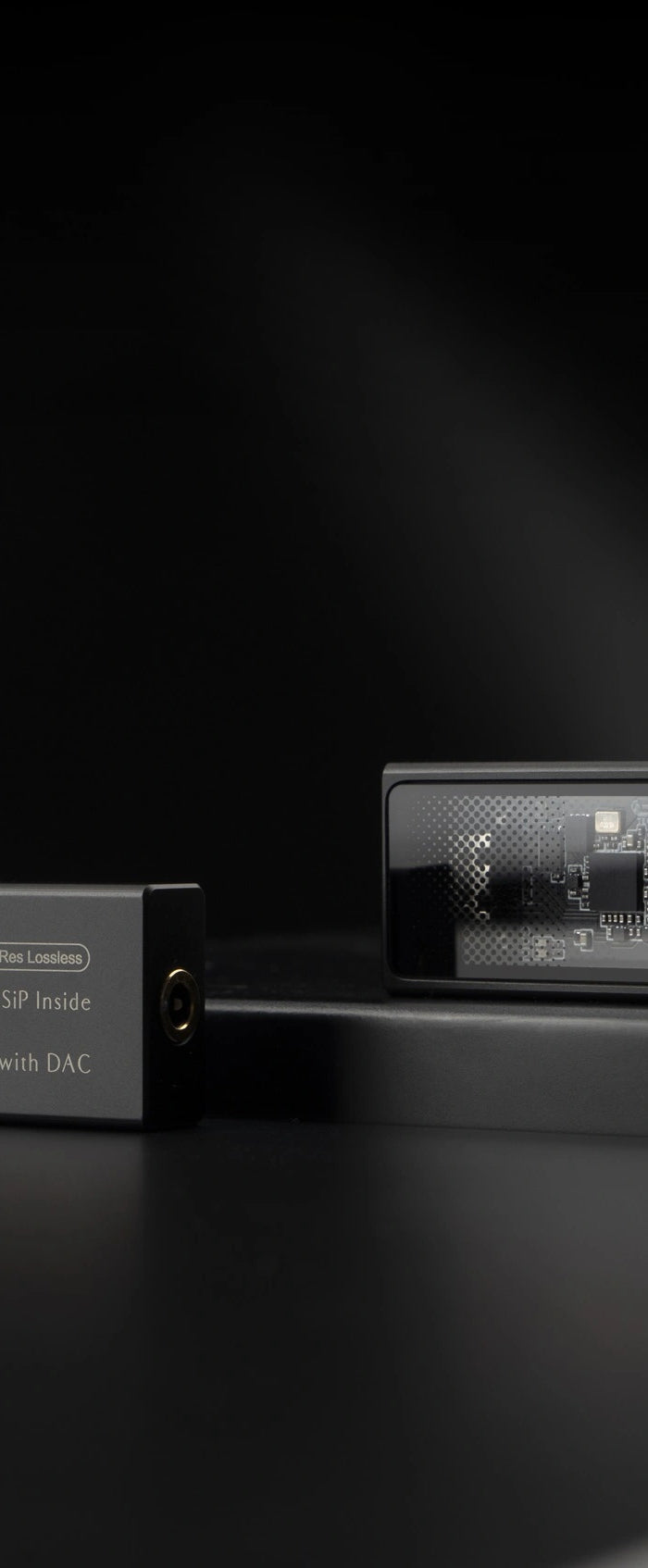 Questyle M12i portable USB DAC and headphone amplifier