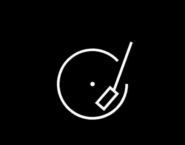 <strong>Newly Designed Tonearm</strong>