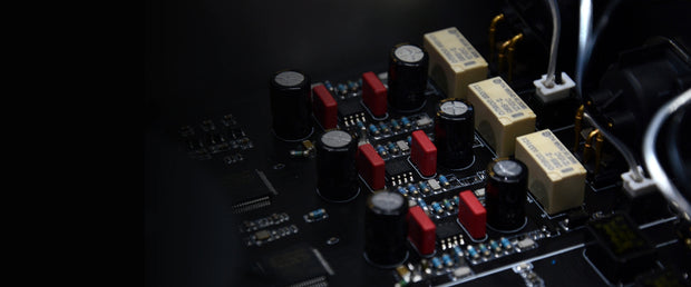 Banner image for: <h1>Fully Balanced Circuit</h1><p>NEO S circuit adopts fully balanced design with better</p><p> noise immunity and low distortion filtering technology.</p><p> Channel separation is improved and signal is stable by </p><p>eliminating the common return circuit. Buffering and amplification </p><p>of multi-level operational amplifiers completely simulate signal </p><p>processing path and bring natural sound quality</p>